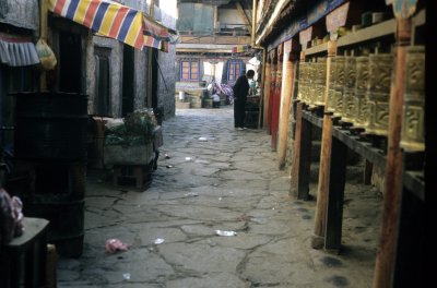 Lhasa, Inner court of Jokhang temple