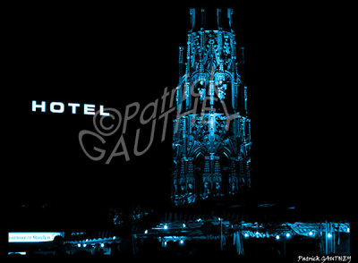 _blue Hotel35404.jpg