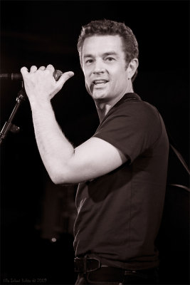 The reason I used flash at 100Club ;O)
