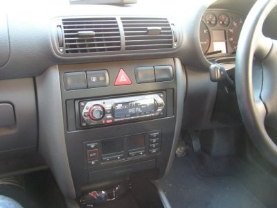 SILVER A3 1.8 DASH 02 REG.jpg