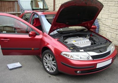 RENAULT LAGUNA