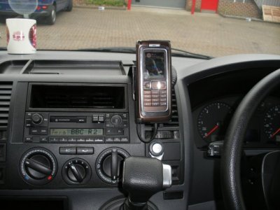 GREY VW TRANSPORTER PHONE 3 55 REG.jpg