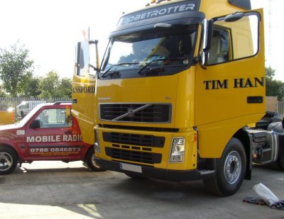 YELLOW LORRY FRONT 07 REG.jpg