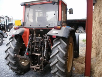 ORANGE TRACTOR REAR.jpg