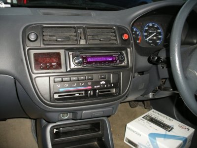 HONDA CIVIC RADIO.jpg