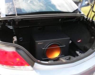 VAUXHALL ASTRA TWIN TOP SPORT SUBWOOFER.jpg