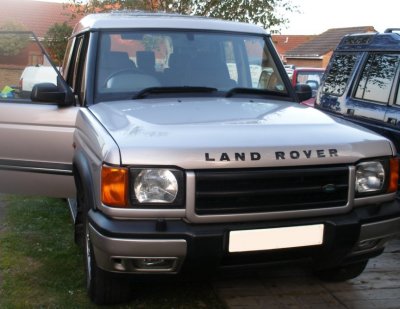 DISCOVERY 2 FRONT W REG.jpg