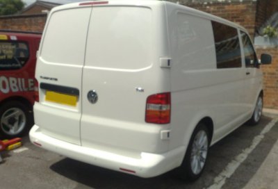 white transporter 07 reg a.jpg