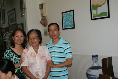 Chị Khnh Hoà,Chị Chung Yến Nhi & Ðịnh
