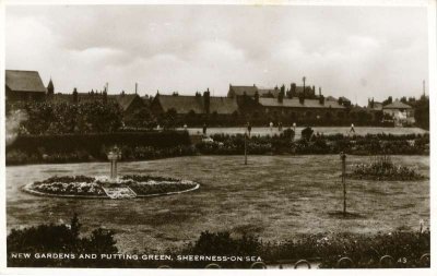 New Gardens  Putting Green