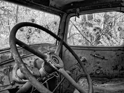 Bonnie-and-Clyde-grunge-2-upload.jpg