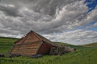 sloping-barn-1-upload.jpg