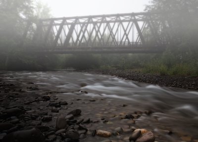 Dungeness-Bridge-in-fog-upload.jpg
