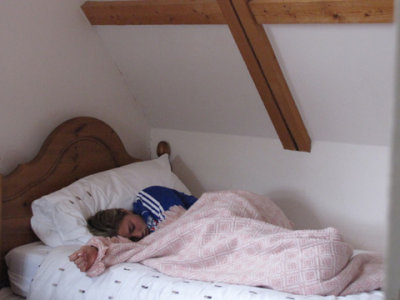 SANDWICH - jet lag strikes