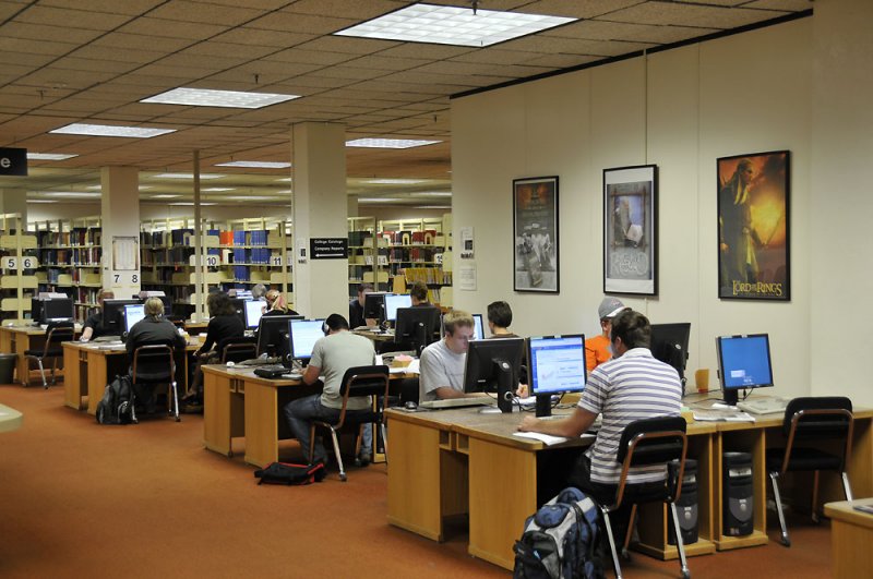 ISU Oboler Library Reference Area Computers smallfile _DSC9915.jpg