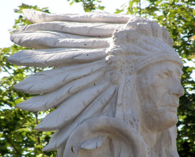 Adcox's Chief Pocatello Statue P8010103.jpg