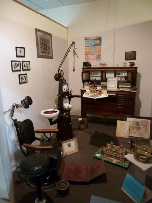 Dental Office - Bannock County Museum P1020184.jpg