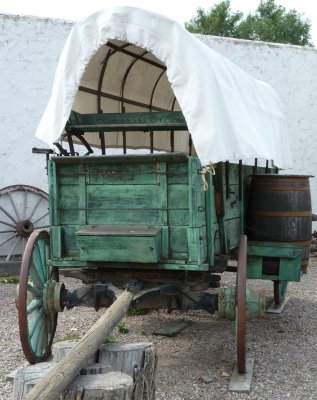 Green Wagon at Fort Hall Replica P1020206.jpg