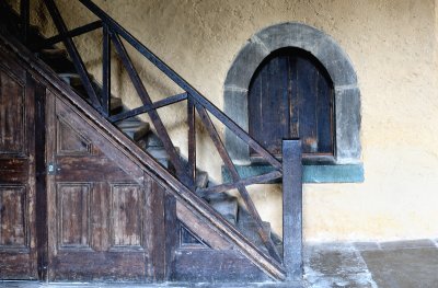 Staircase and hatch