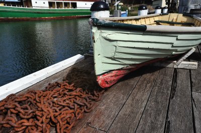 boat and chain