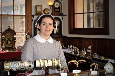 Girl in Jewellery store ~*