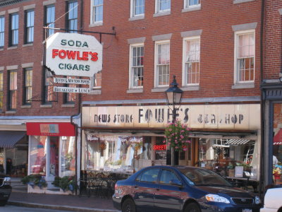 Newburyport, Mass. (Fowlers - a Great Old Time Soda Fountain)