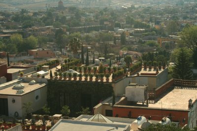 nearby roof gardens, Casa Sierra Nevada's
