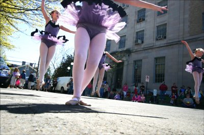Street Ballerinas.