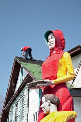 Mom Apple Pie and roofer. Frackville, Pa.