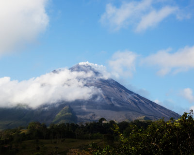 Arenal volcano - day