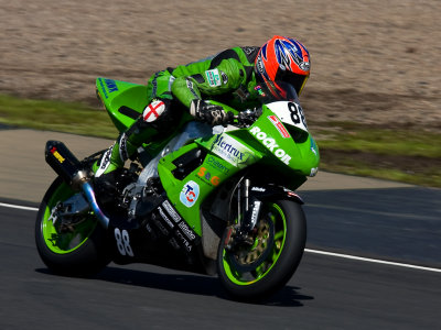 Kawasaki Green.jpg