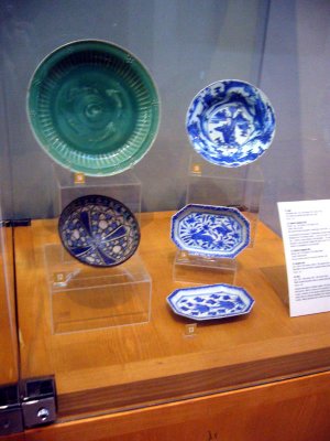 Islamic porcelain, upper left is imitation celadon