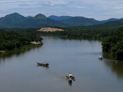 Vietnam 2066  Perfume River
