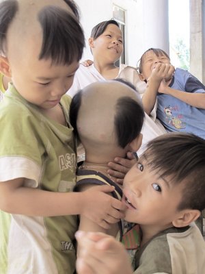 Viet_2867 orphans