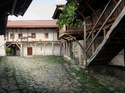 Rojen Monastery 6372cc