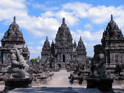 Prambanan Hindu complex 9314