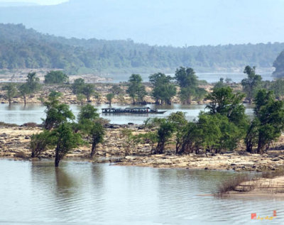 Passenger Boat on the Mekong River (DTHU132)