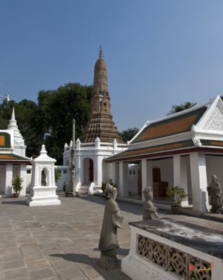 Wat Thepthidaram Prang (DTHB040)