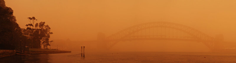 Sydney Harbour Bridge in Dust Storm.jpg