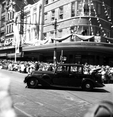 Royal tour 1954.jpg