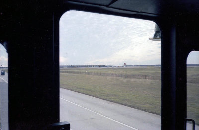 Bus to the Concorde.jpg