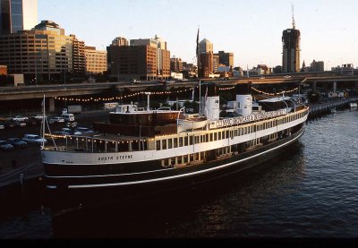 Ferry South Steyne at Darling Harbour for Sydney Olympics.jpg