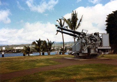 AA gun Pearl Harbour.jpg