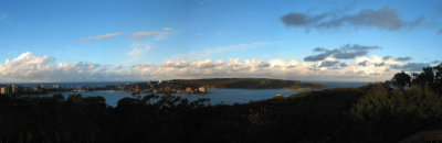 Manly from Dobroyd Park.jpg