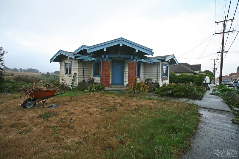 Beam Ceiling Bungalow