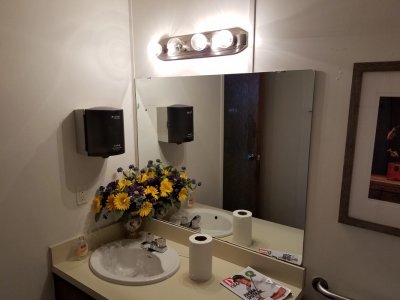 W1.jpg