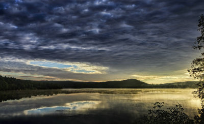 Early light on Pine Lake 