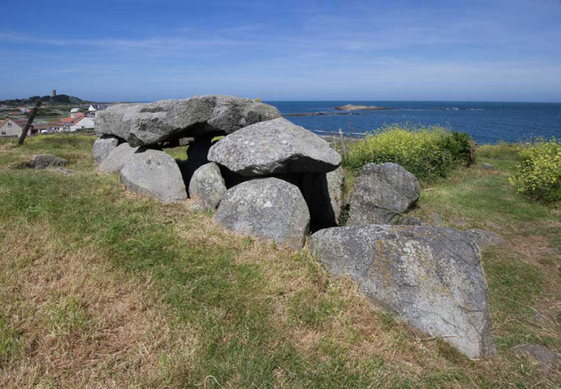 IMG_6394-Edit.jpg Le Trpied - a prehistoric passage grave (c. 4000-2500BC) - Saint Saviour -  A Santillo 2014