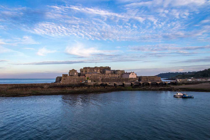 IMG_6480.jpg Castle Pier and Castle Cornet from Condor Ferry - Saint Peter Port -  A Santillo 2014