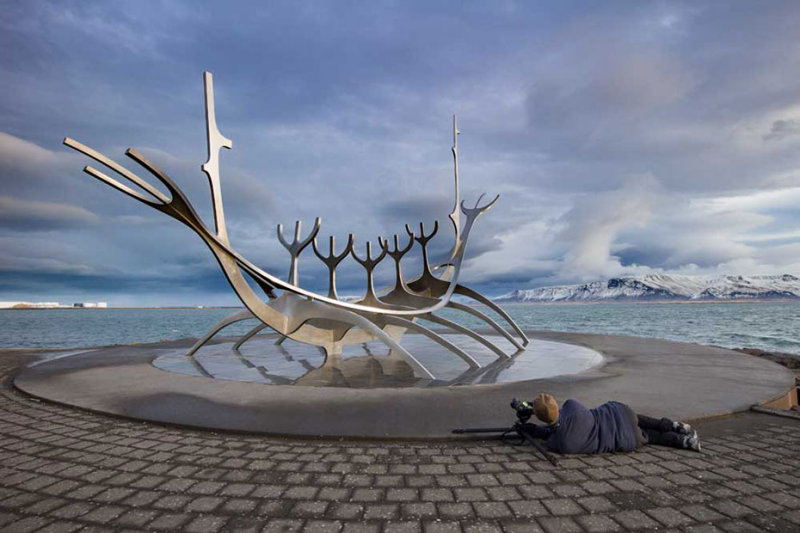 IMG_5420.jpg Sun Voyager (Icelandic: Slfar) sculpture by Jn Gunnar rnason - Reykjavik -  A Santillo 2014